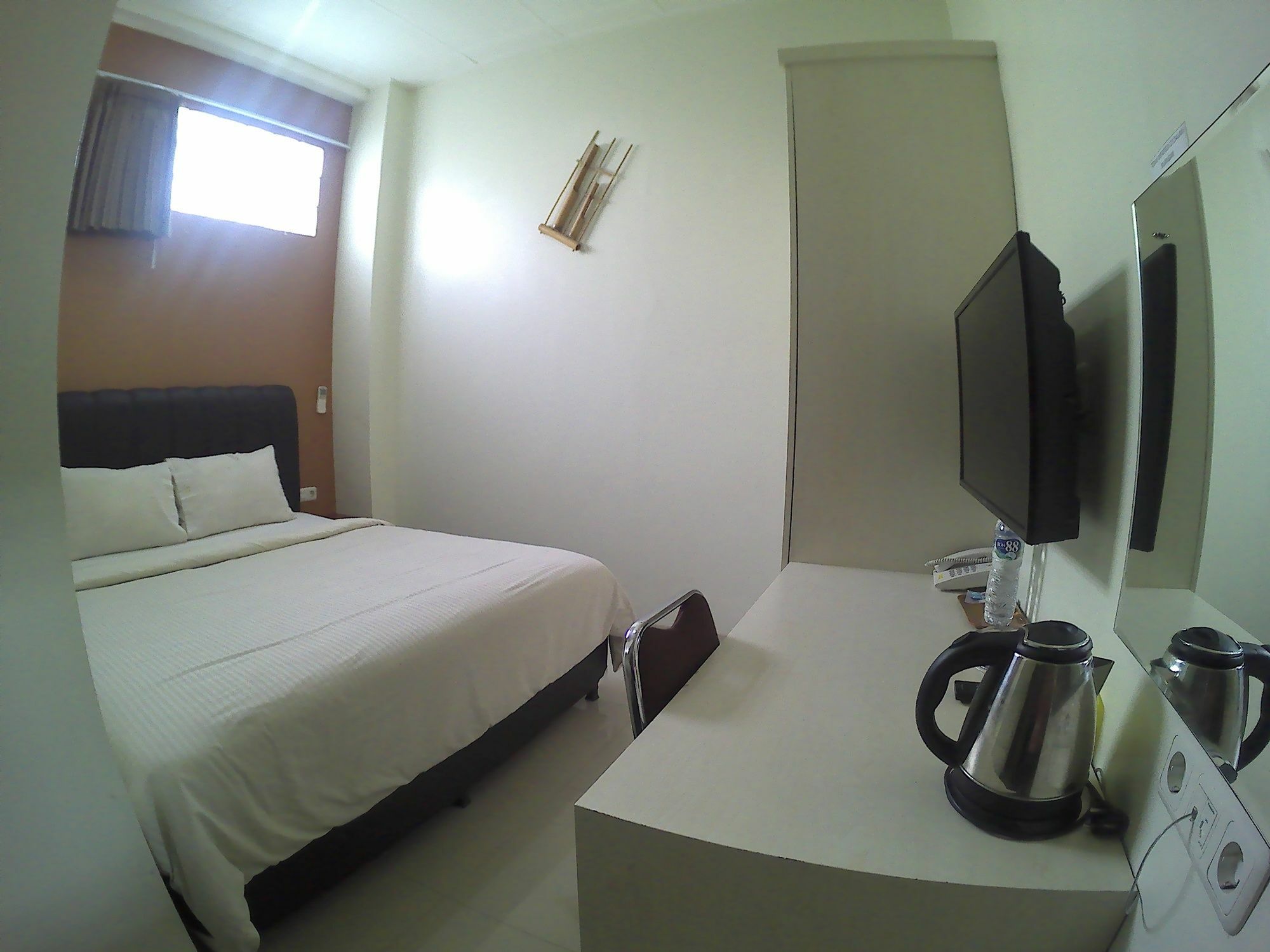 בנדונג Asoka Inn מראה חיצוני תמונה