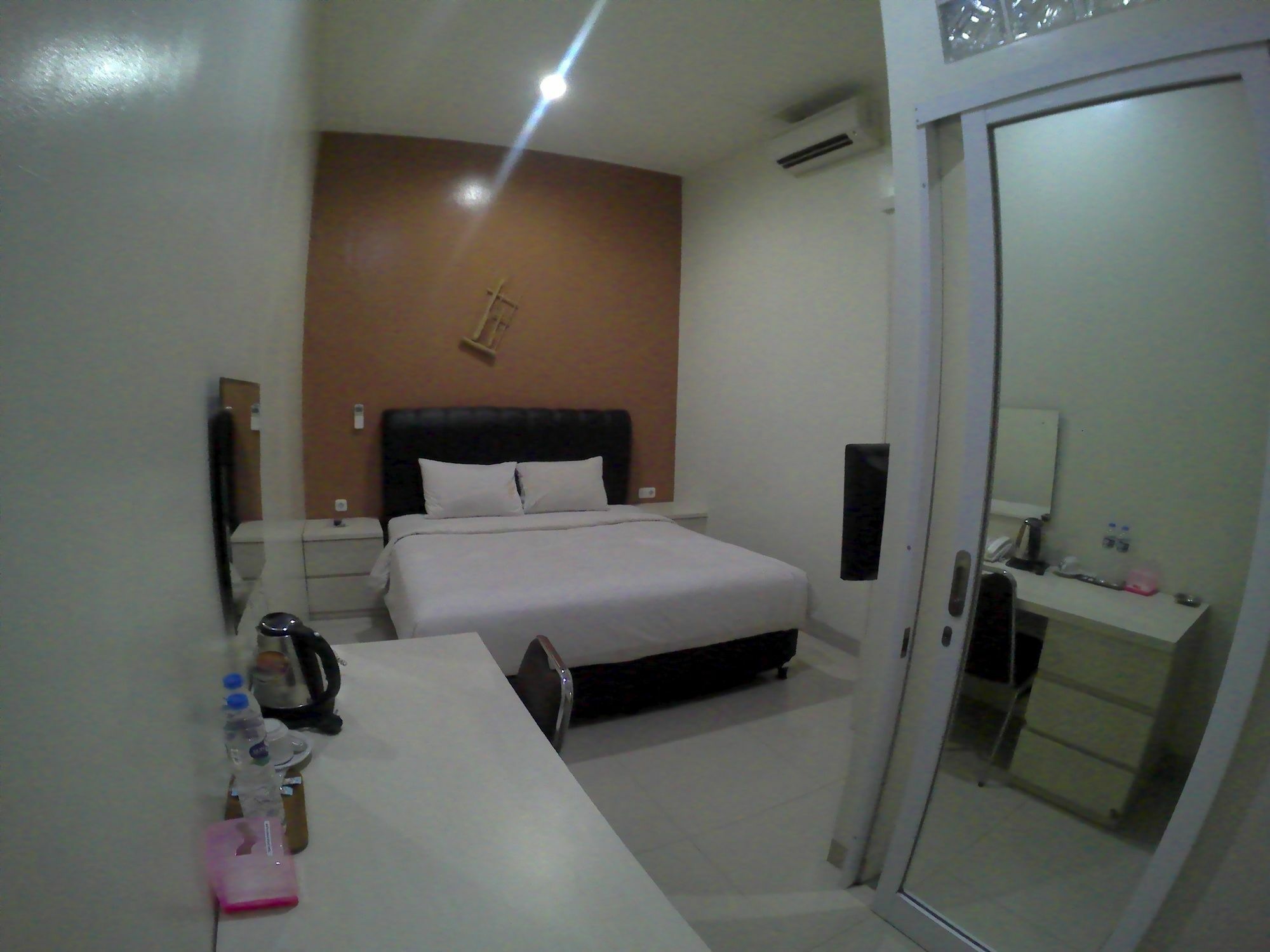 בנדונג Asoka Inn מראה חיצוני תמונה